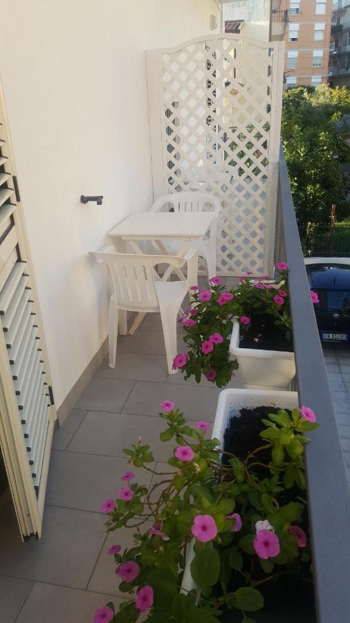 Lamezia Park Apartments Lamezia Terme Luaran gambar